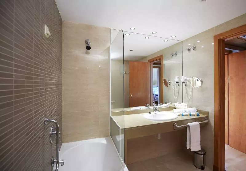 اتاق استاندارد چهار تخته, Euroski Mountain Resort & Spa