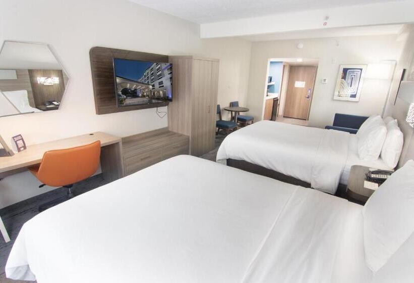 جناح, Holiday Inn Express And Suites Fort Lauderdale Airport West, An Ihg