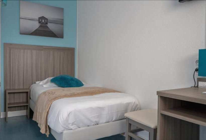 חדר סטנדרט לשלושה, Hôtel Restaurant L Evidence