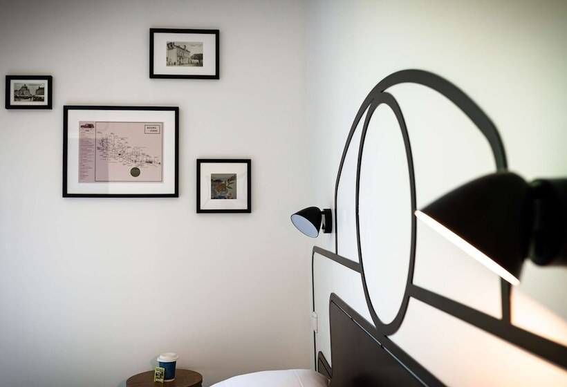 Номер Стандарт, Kyriad Nuits Saint Georges