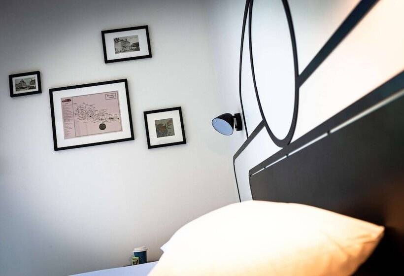 Номер Стандарт, Kyriad Nuits Saint Georges