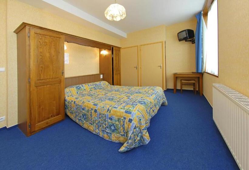 חדר סטנדרט לשלושה, Le Relais De L'aubrac