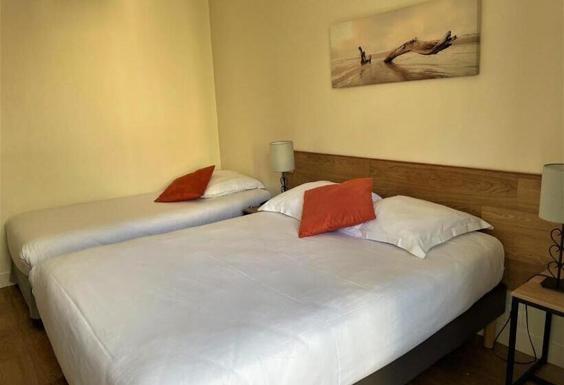 标准三人间, Le Vauban