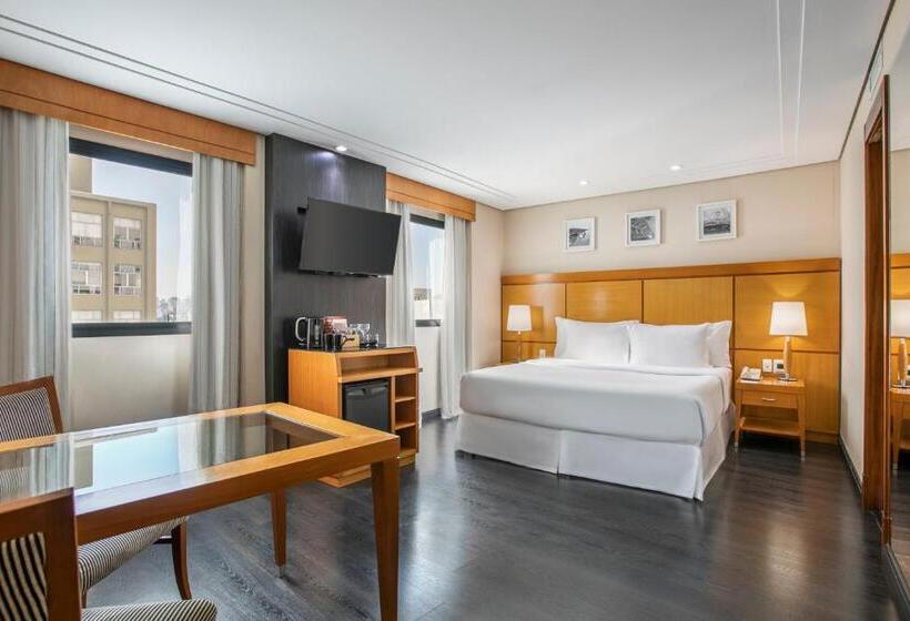 اتاق لوکس با تخت بزرگ, Melia Jardim Europa