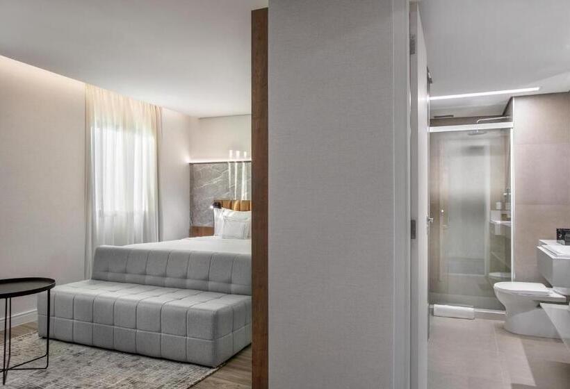 اتاق پرمیوم, Melia Jardim Europa