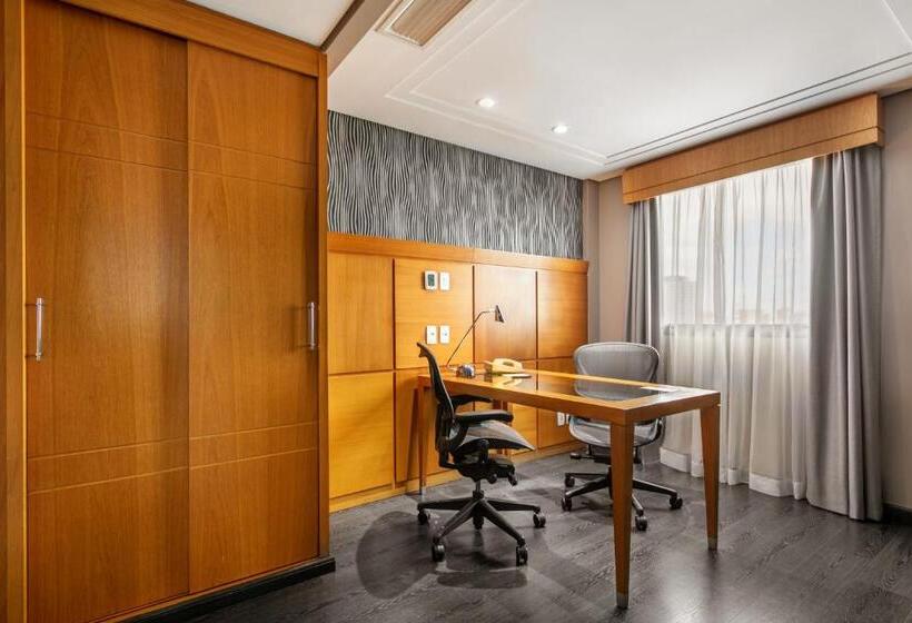 سوییت جونیور اجرایی, Melia Jardim Europa