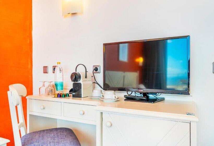 小型套房带海景, Na Forana