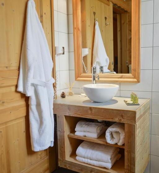 带观景的高级间, Spa Le Morillon Charme & Caractère