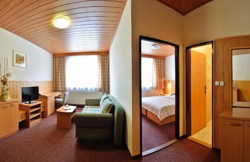スイート（家族用）, Horsky Hotel Mnich