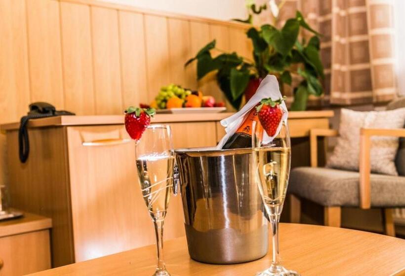 패밀리 스위트, Horsky Hotel Mnich
