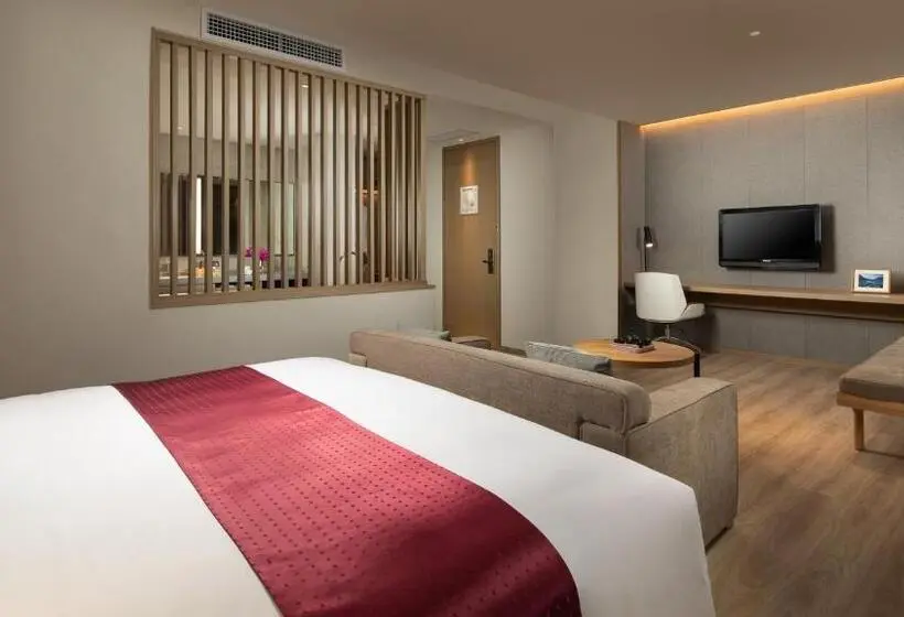 キングサイズベッドのスイートルーム, Holiday Inn Batang, An Ihg