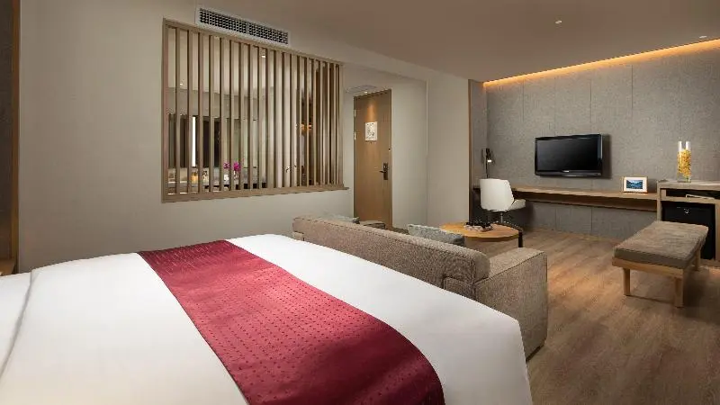 キングサイズベッドのスイートルーム, Holiday Inn Batang, An Ihg