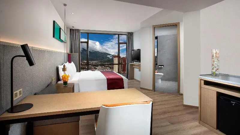 プレミアムルーム, Holiday Inn Batang, An Ihg