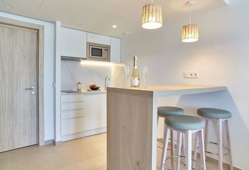 סוויטה נוף לים, Can Salia