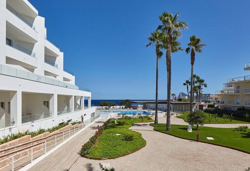 2 Bedrooms Suite Sea View, Can Salia