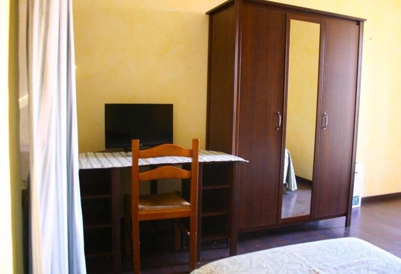 스탠다드 룸, Albergo Vecchio Pavone
