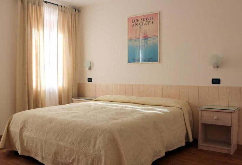 침실 1개 발코니 아파트, Bucaneve