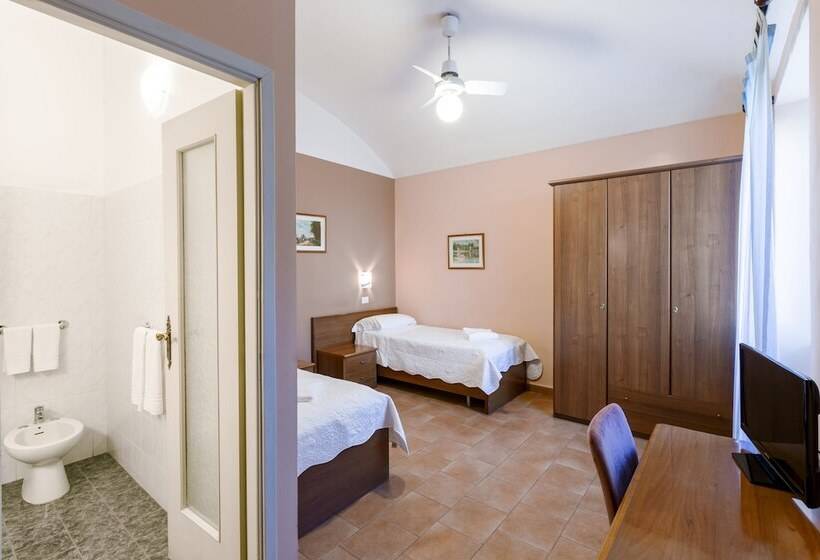 غرفة قياسية, Castello