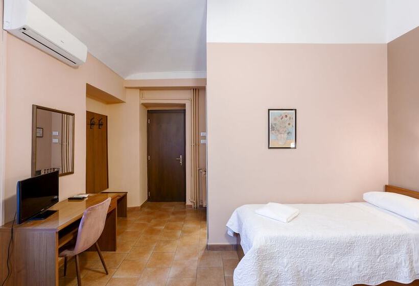 غرفة قياسية, Castello