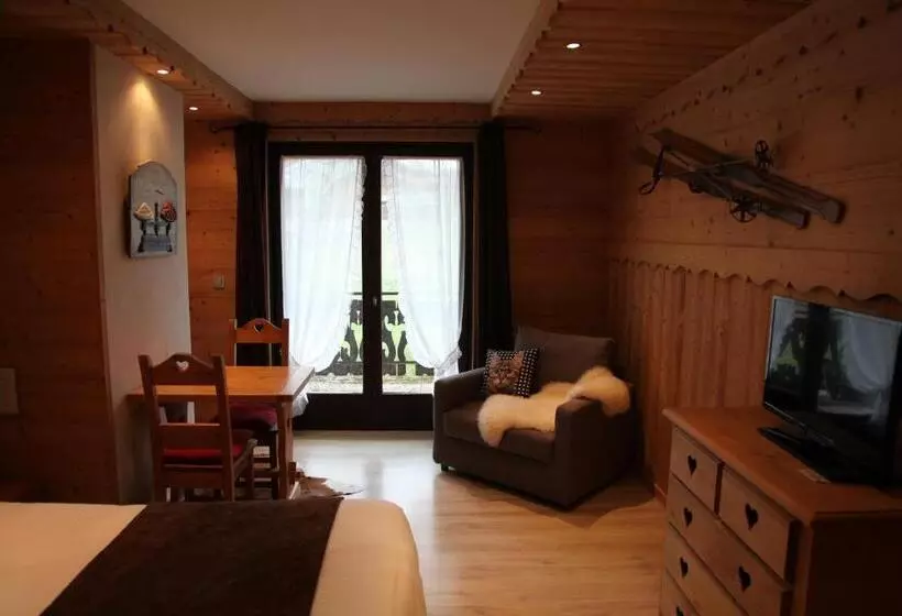 Standard Room, Cro Bidou