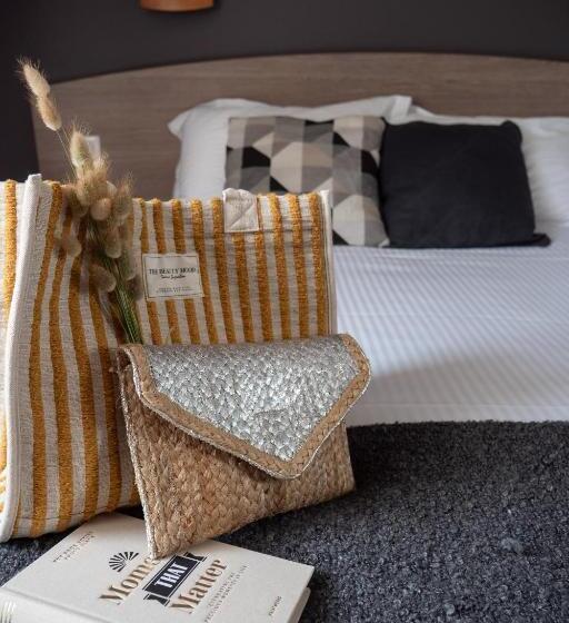 غرفة قياسية إطلالة جانبية علي البحر, Hôtel De La Baie Des Trépassés