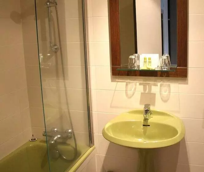 Üç Kişilik Standart Oda, La Chaumette