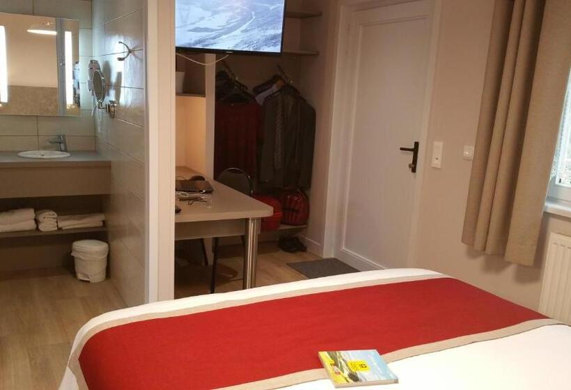 إستوديو قياسى سرير مزدوج, Logis   Hotel Restaurant La Sapinière