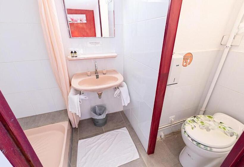 Номер Economy, Le Clos Grand