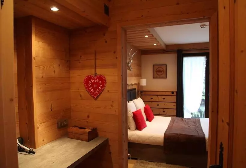 Standard Room, Cro Bidou
