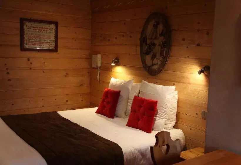 Standard Triple Room, Cro Bidou