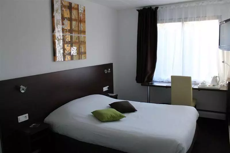 ガーデンビュースタンダードルーム, Logis Hôtel & Restaurant   Le Relais De Montigny