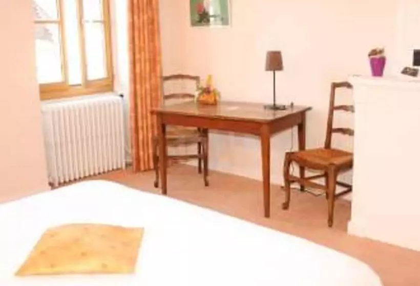 スタンダードルーム, Logis Hostellerie Bressane