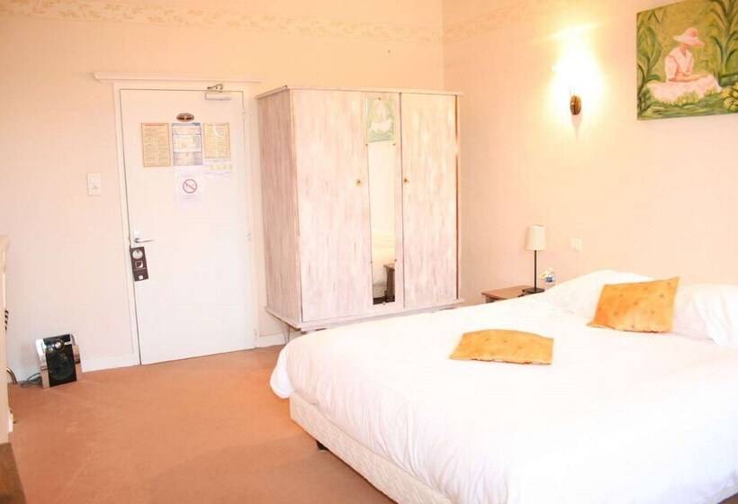 Номер Стандарт, Logis Hostellerie Bressane