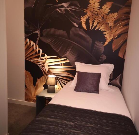 Трехместный Номер Комфорт, Logis Hôtel La Grassinais Saint Malo