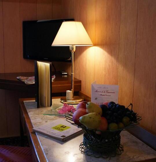 Номер Комфорт, Logis Hôtel La Grassinais Saint Malo