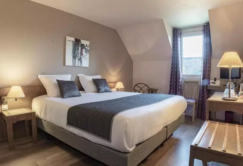 キングサイズベッドのスタンダードルーム, Logis Hôtel La Grassinais Saint Malo