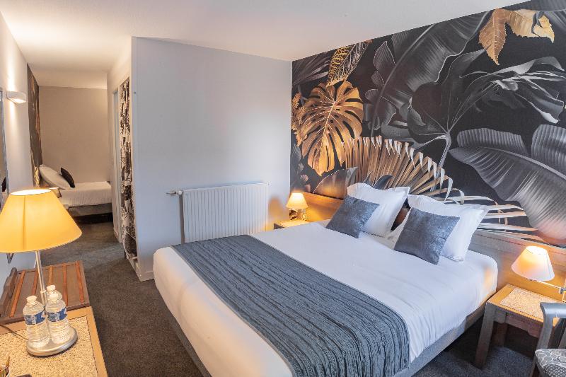 اتاق راحتی سه تخته, Logis Hôtel La Grassinais Saint Malo