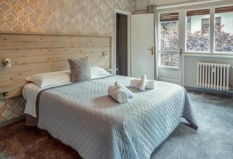 家庭套房, Pensione Bianca