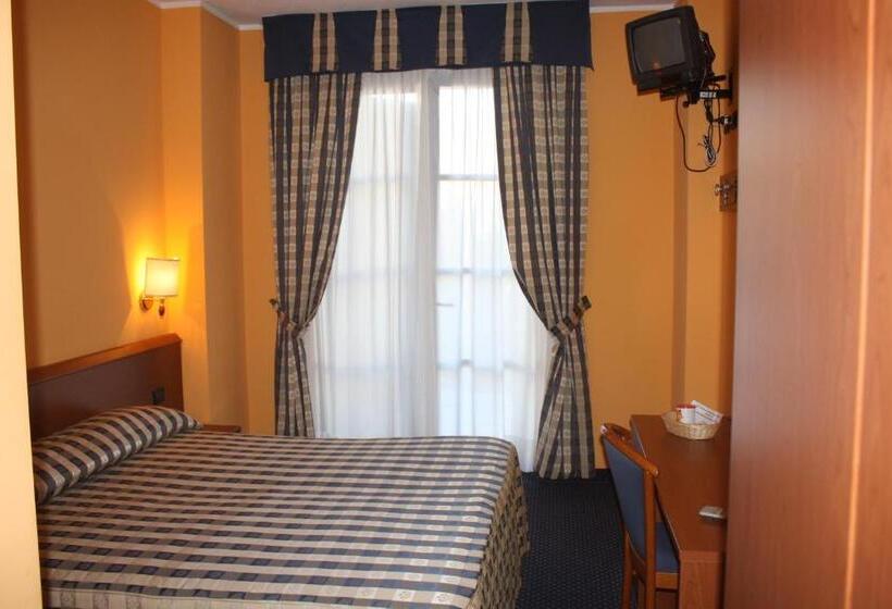 חדר סטנדרט, Tre Denti