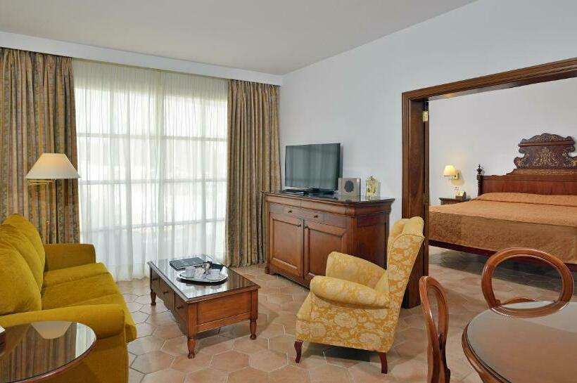 سوئیت با بالکن, Melia Cala D Or Boutique