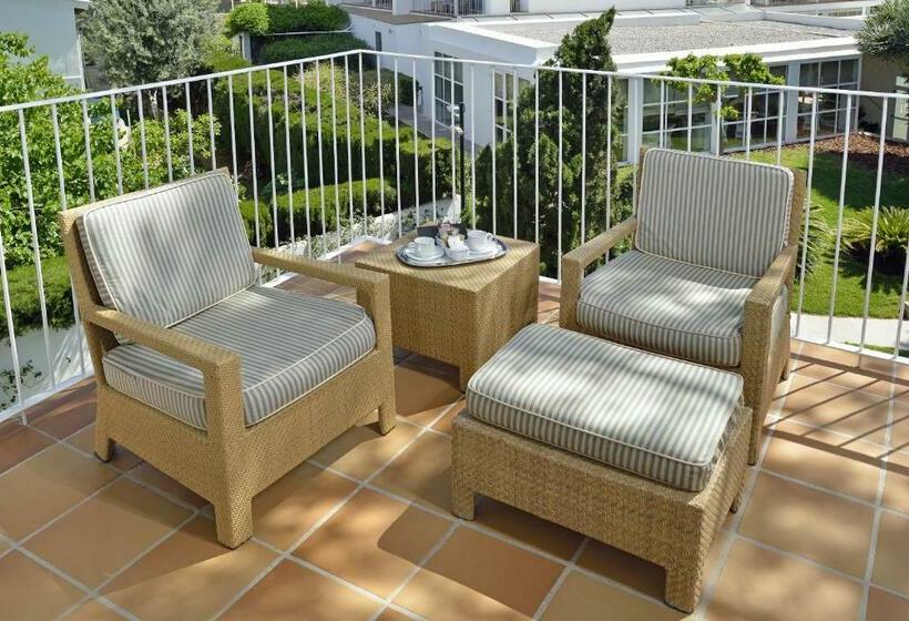 سوییت جونیور با بالکن, Melia Cala D Or Boutique