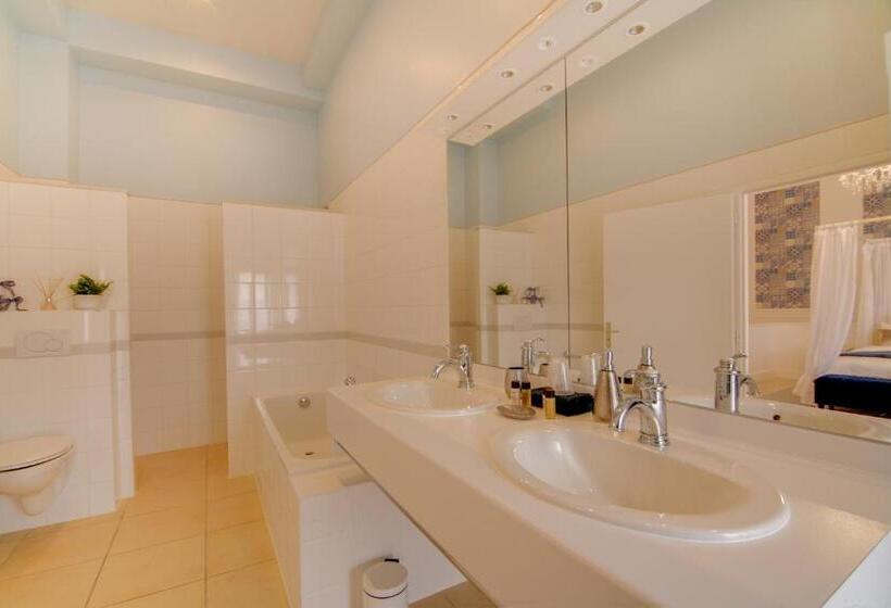 스탠다드 룸 킹사이즈 침대, Maison D Hotes La Villa Des Ducs Barleduc