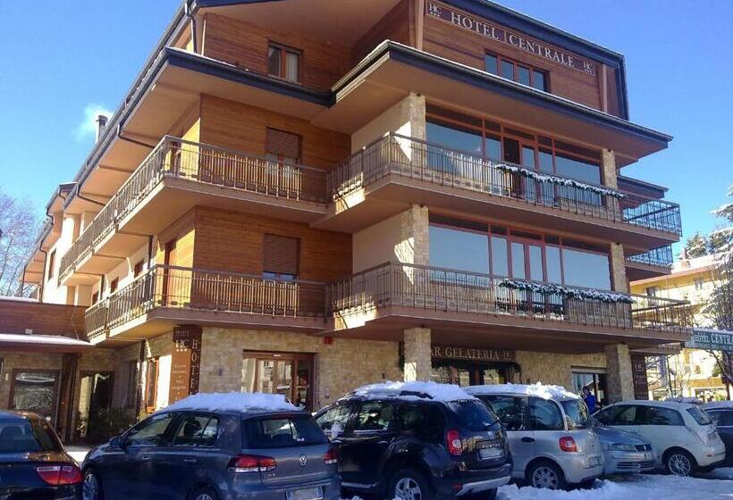 标准三人间, Centrale