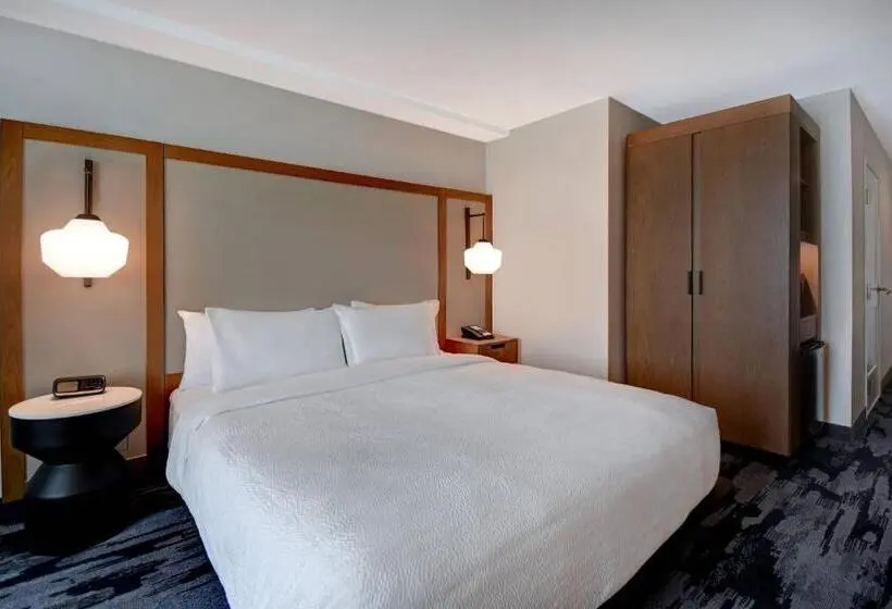 キングサイズベッドのジュニアスイート, Fairfield Inn & Suites Las Vegas Airport South