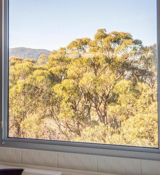 חדר סופריור עם מיטת קינג, Macedon Ranges Hotel & Spa