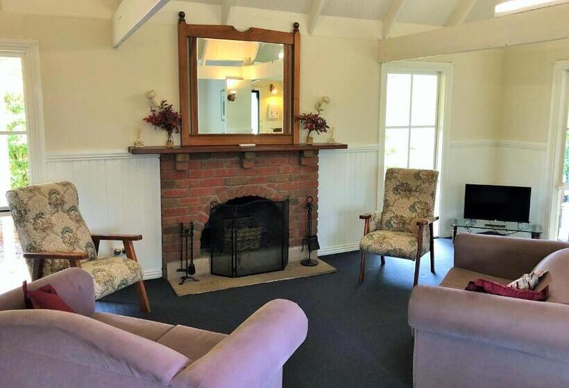 בית, 3 חדרי שינה, Macedon Ranges Hotel & Spa