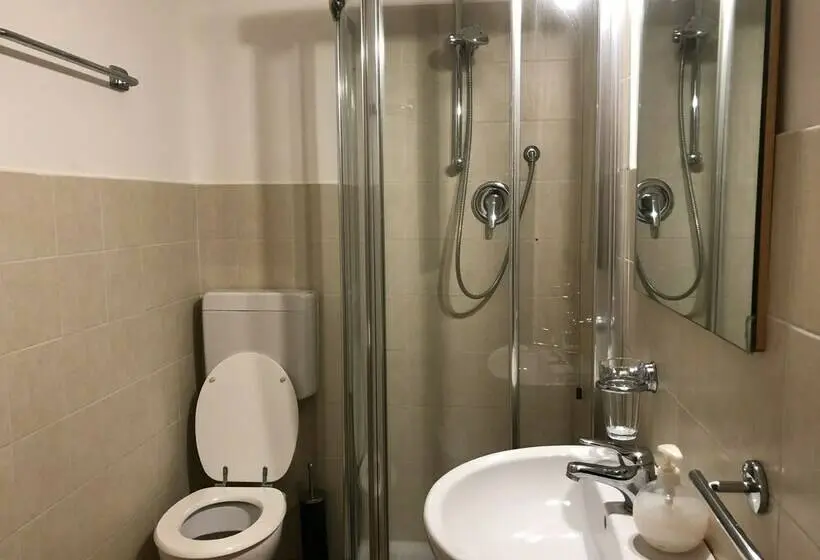 ベーシックトリプルルーム, Casale Coreallo
