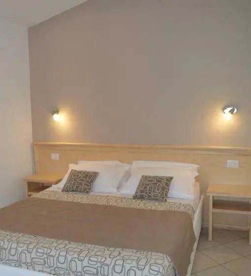 اتاق استاندارد با تخت بزرگ, Guest Rooms Affittacamere