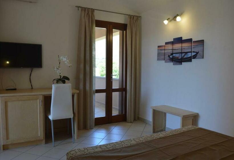 חדר סטנדרט עם מיטת קינג, Guest Rooms Affittacamere