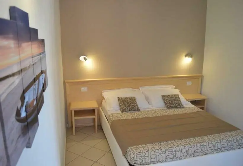 اتاق استاندارد با تخت بزرگ, Guest Rooms Affittacamere